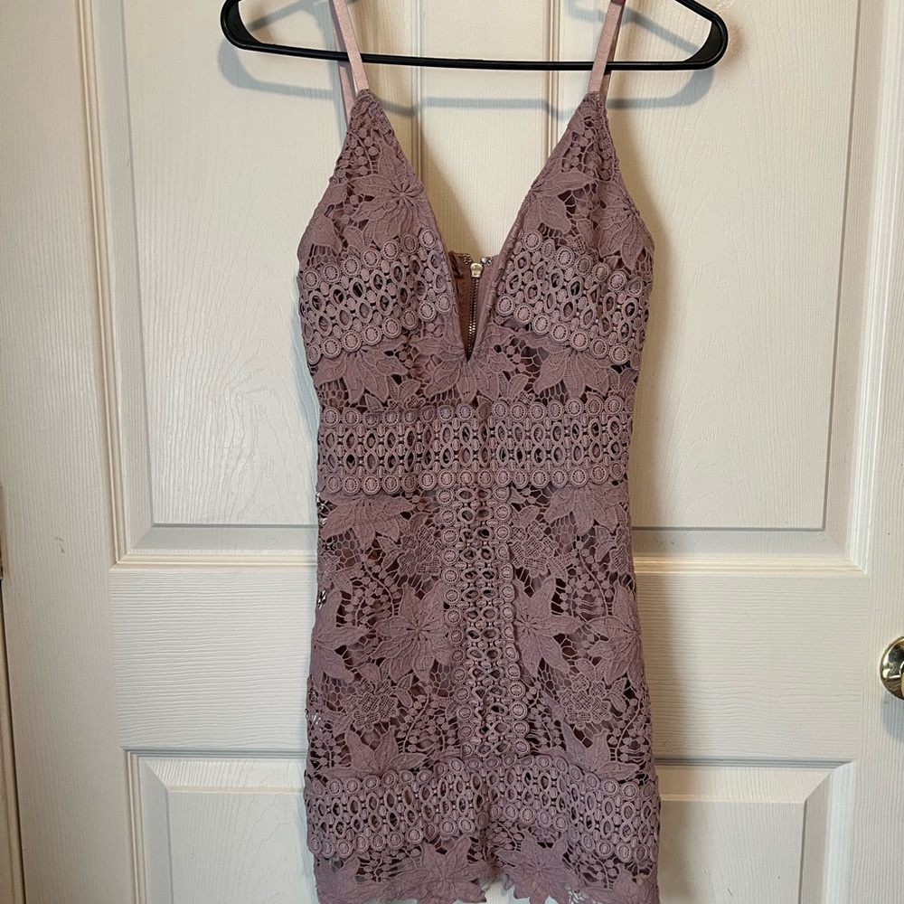 Small lilac lace dress